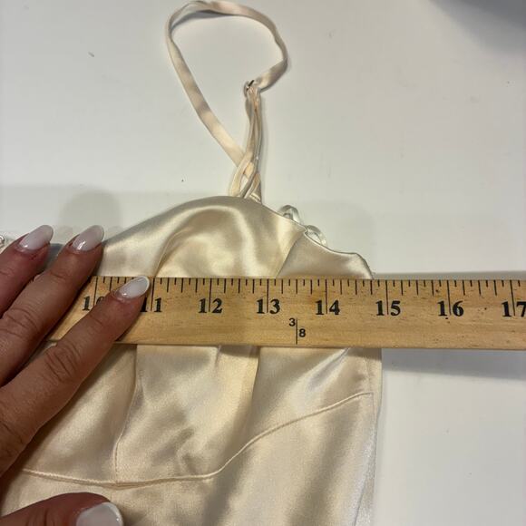 NWT Reformation Alouette Dress in Fior di Latte Sz 8 - Picture 12 of 14